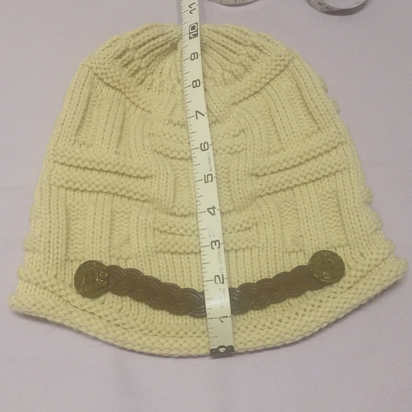 Knit Cream Slouch Beanie - Picture 3 of 4